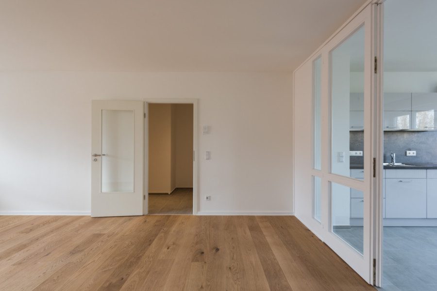 invest in apartments