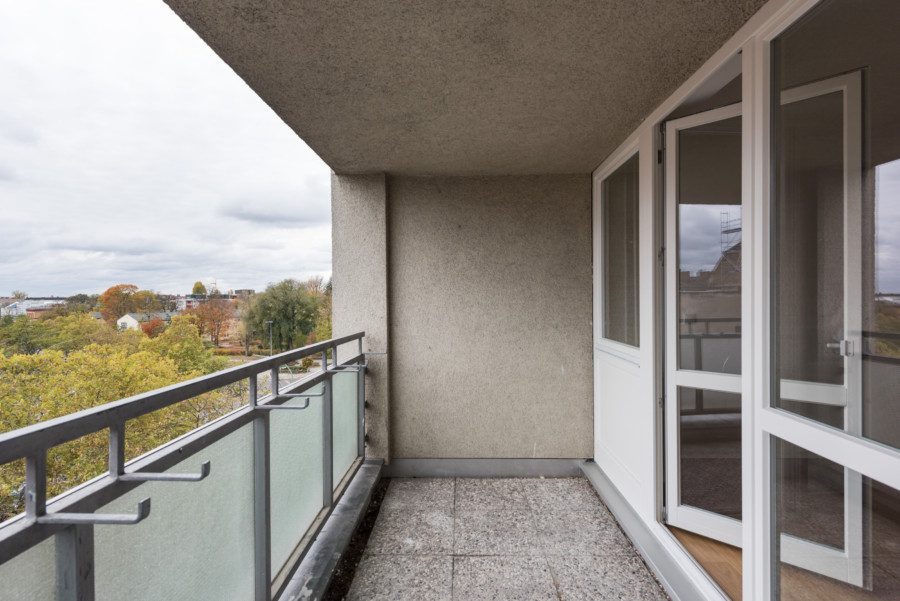 invest in apartments