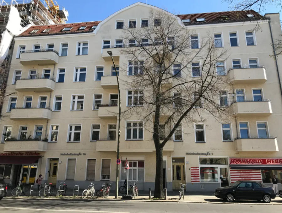 Wohnung In Berlin Charlottenburg Helmoltzstrasse 1 19 Immobilieninvestitionen In Berlin Sweet Home
